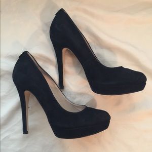 Michael Kors Black Pumps
